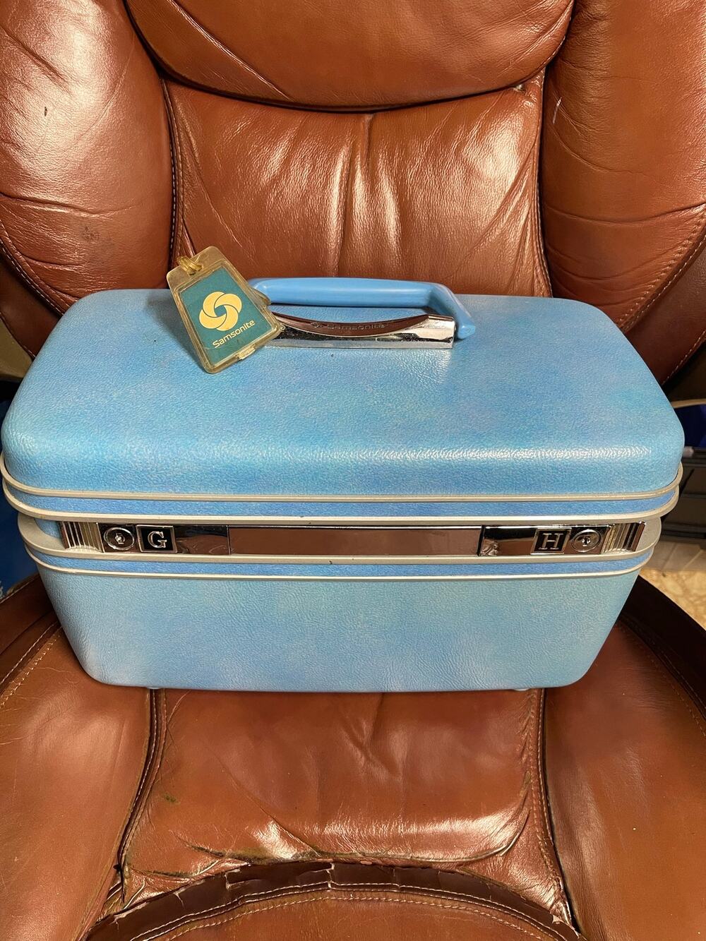 Immaculate Samsonite Train Case Vintage 1960s Silhouette Hard Shell Blue Vinyl